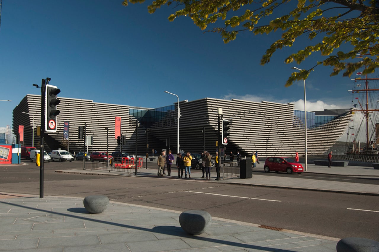 V and A Dundee beside the River Tay waterfront